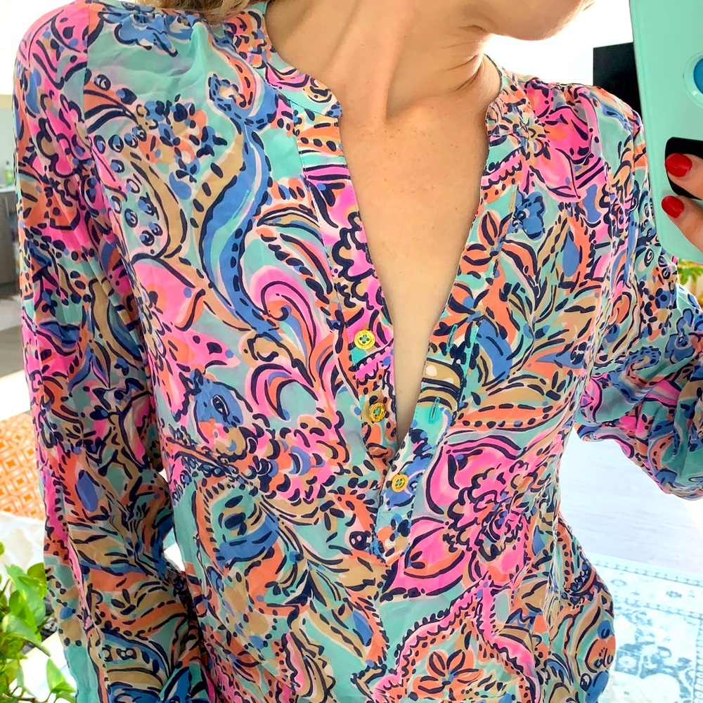 Lilly Pulitzer XS never worn long sleeve half button down blouse